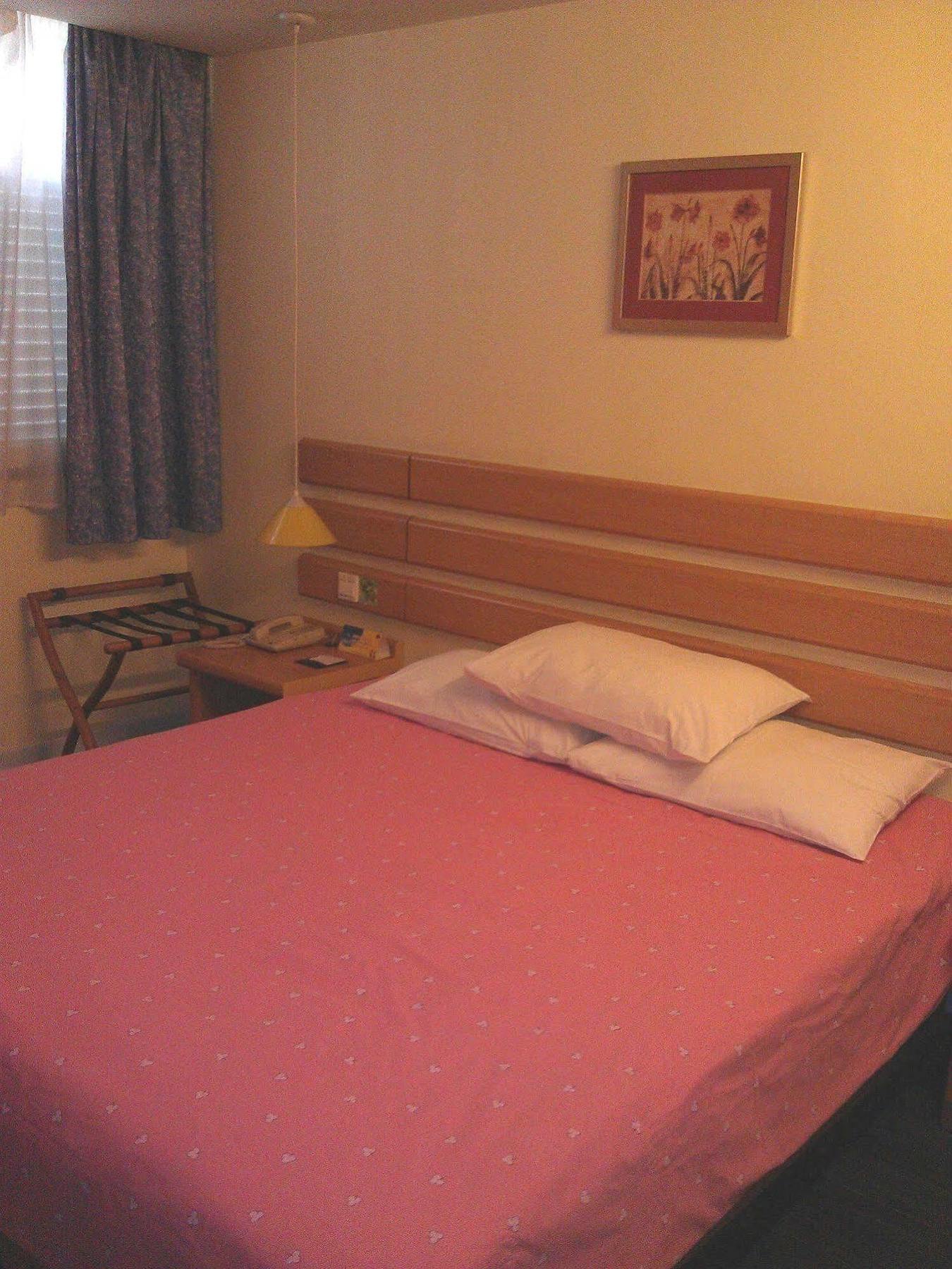 Home Inn Guangzhou Exterior foto