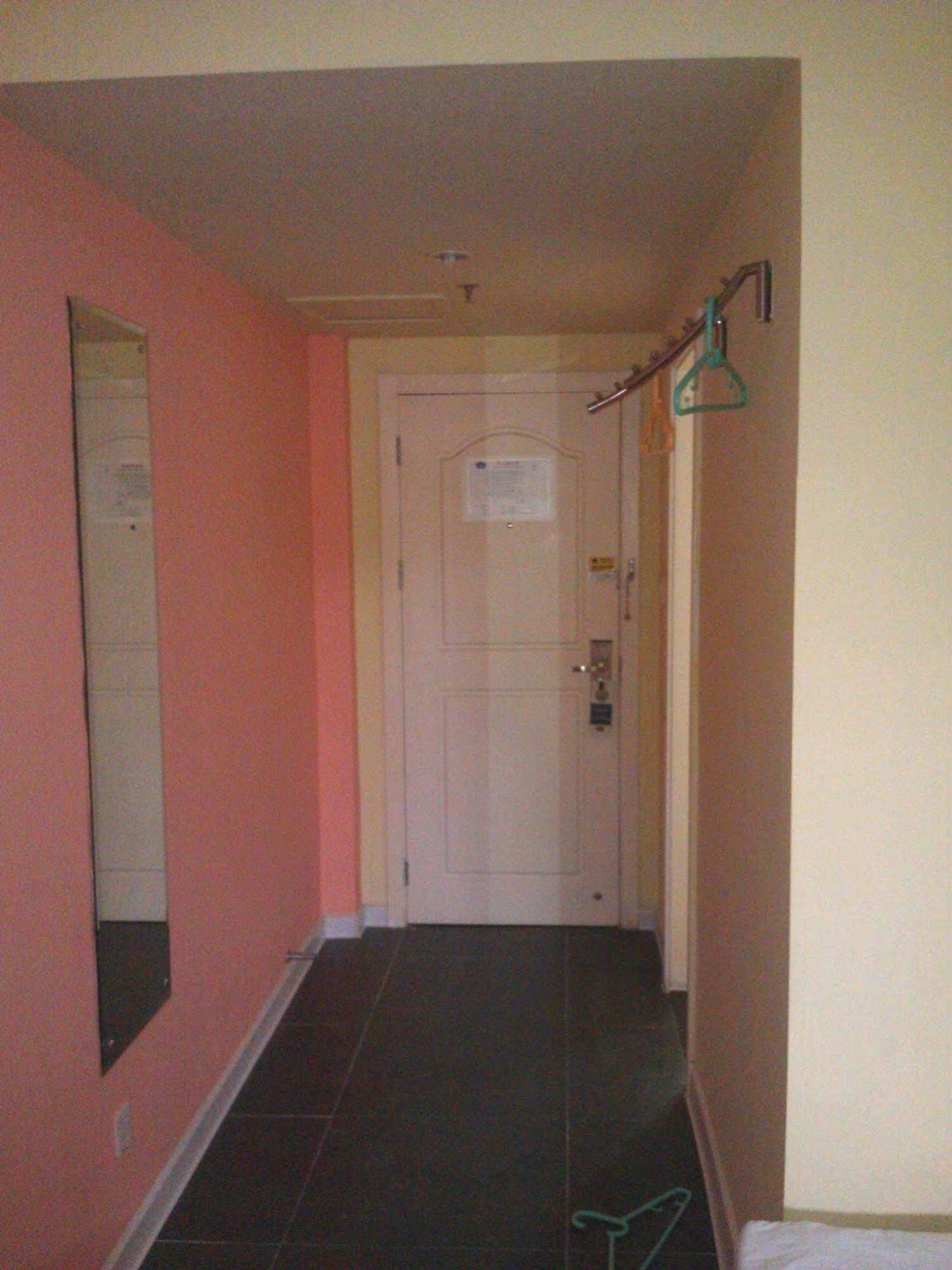 Home Inn Guangzhou Exterior foto